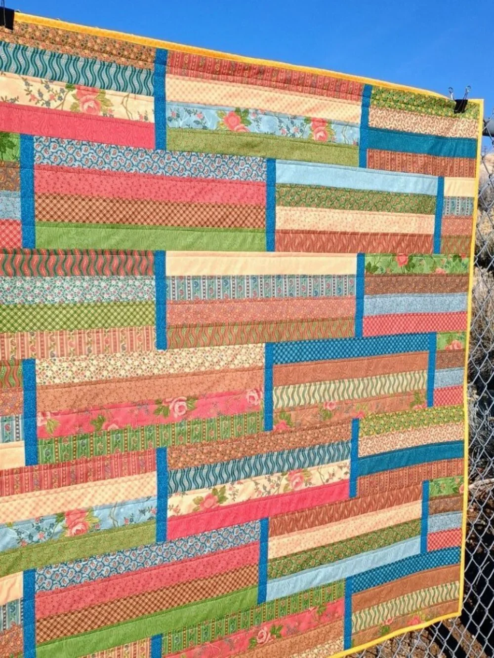 BN COTTON JELLY ROLL QUILT UNIQUE DESIGN BROWN BRICK BLUE GREEN TEAL